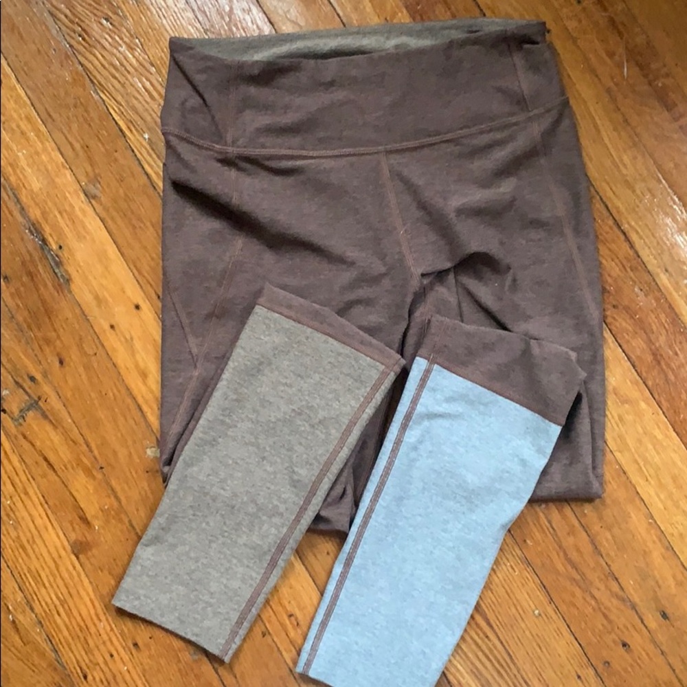 Outdoor Voices dipped warm up leggings
